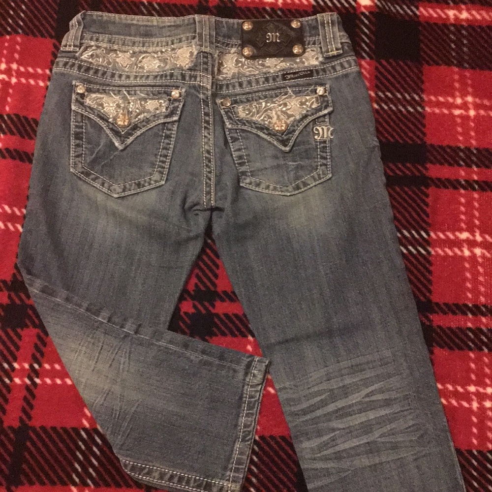 ☀️ Miss Me Capris ☀️